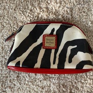 Dooney & Bourke small case